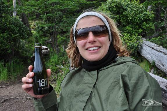 Uma champagne para celebrar o natal, o glaciar Grey e nossa caminhada no parque nacional Torres del Paine, no sul do Chile